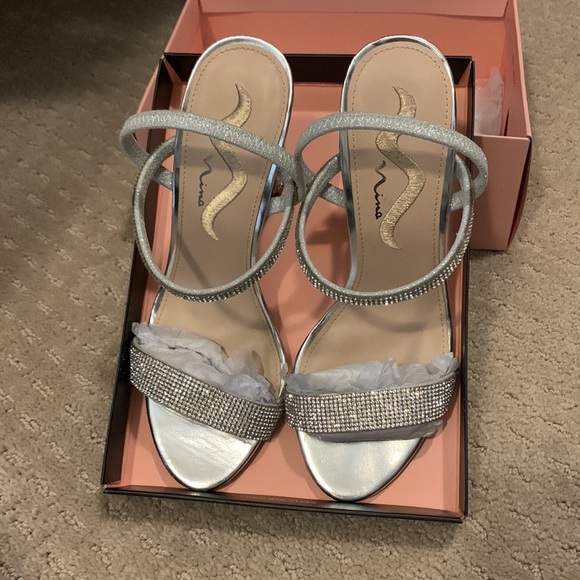 Nina heels - Picture 5 of 6